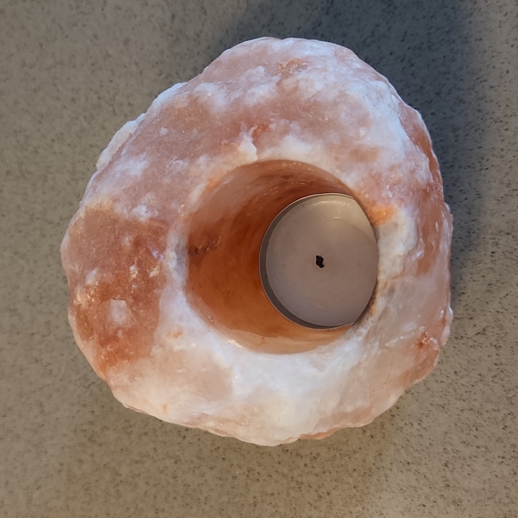 Pink Himalayan Salt Candle Holder - Picture 4 of 8